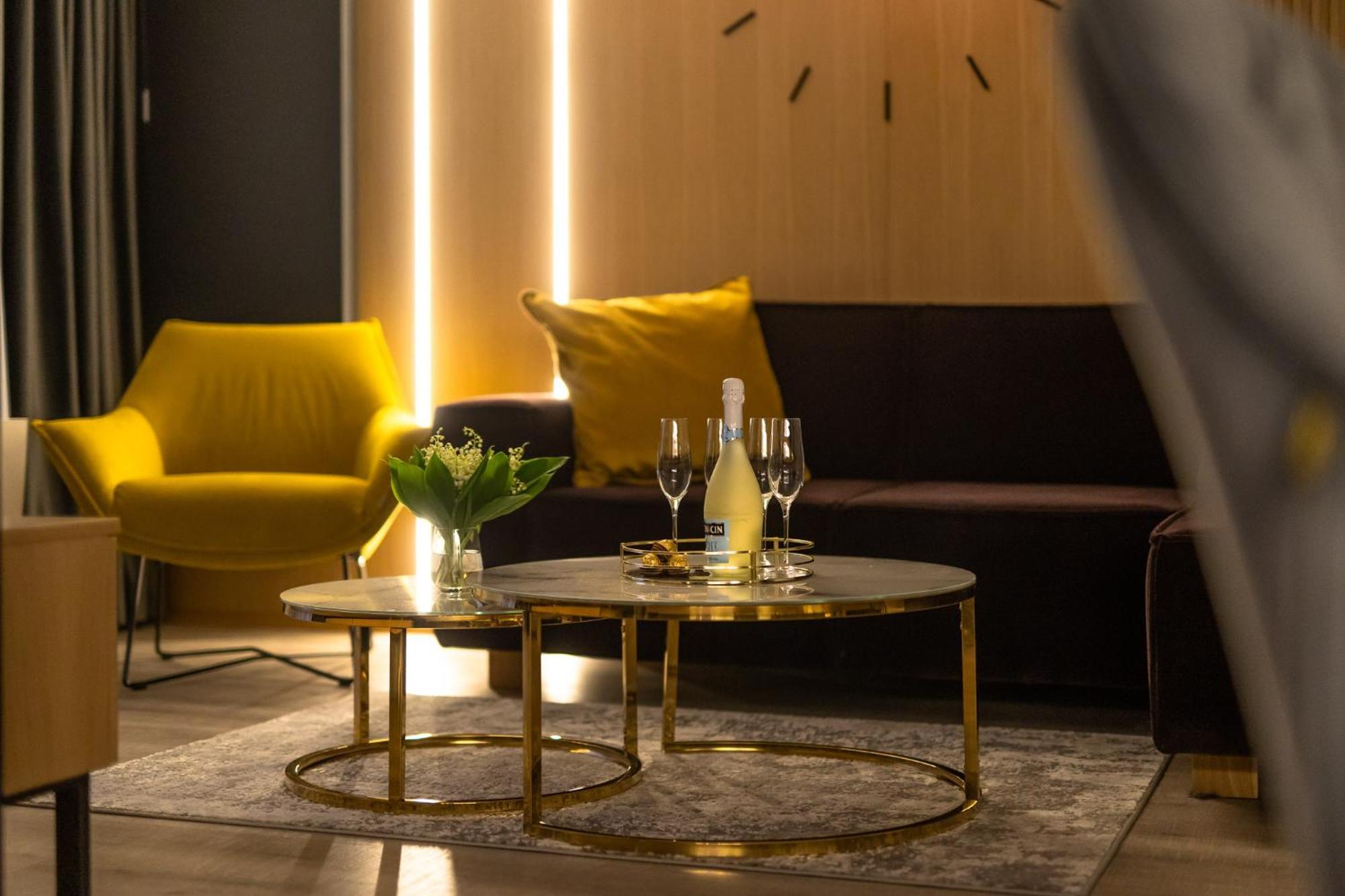 Apartament Premium Porto, Nadmorskie Tarasy w Kołobrzegu Apartamenty Fenomen Zewnętrze zdjęcie